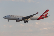 Qantas Airbus A330-202 (VH-EBS) at  Los Angeles - International, United States
