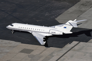 (Private) Bombardier BD-700-1A10 Global Express (VH-FMG) at  Los Angeles - International, United States