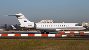 (Private) Bombardier BD-700-1A10 Global Express (VH-FMG) at  Sydney - Kingsford Smith International, Australia