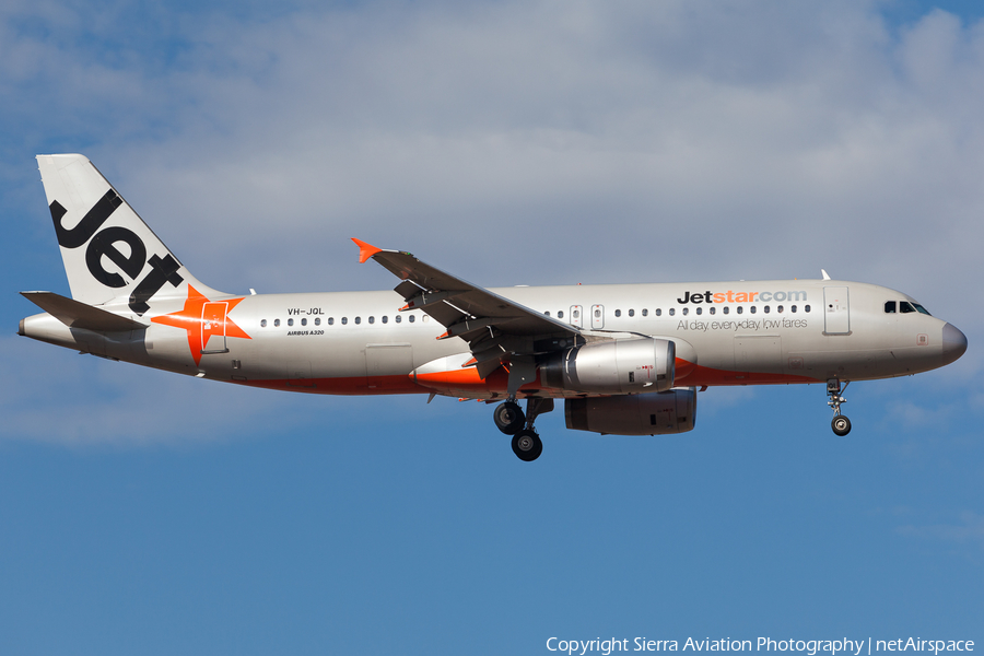 Jetstar Airways Airbus A320-232 (VH-JQL) | Photo 330482