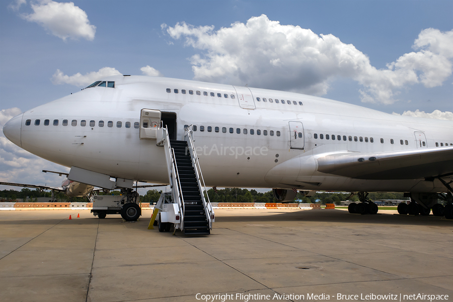 Qantas Boeing 747-48E (VH-OEB) | Photo 359788