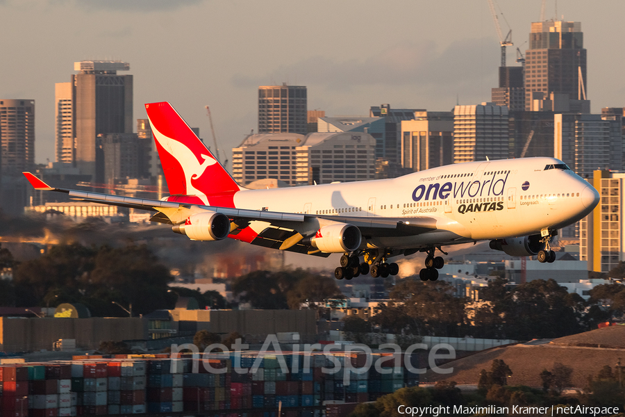 Qantas Boeing 747-438(ER) (VH-OEF) | Photo 389887