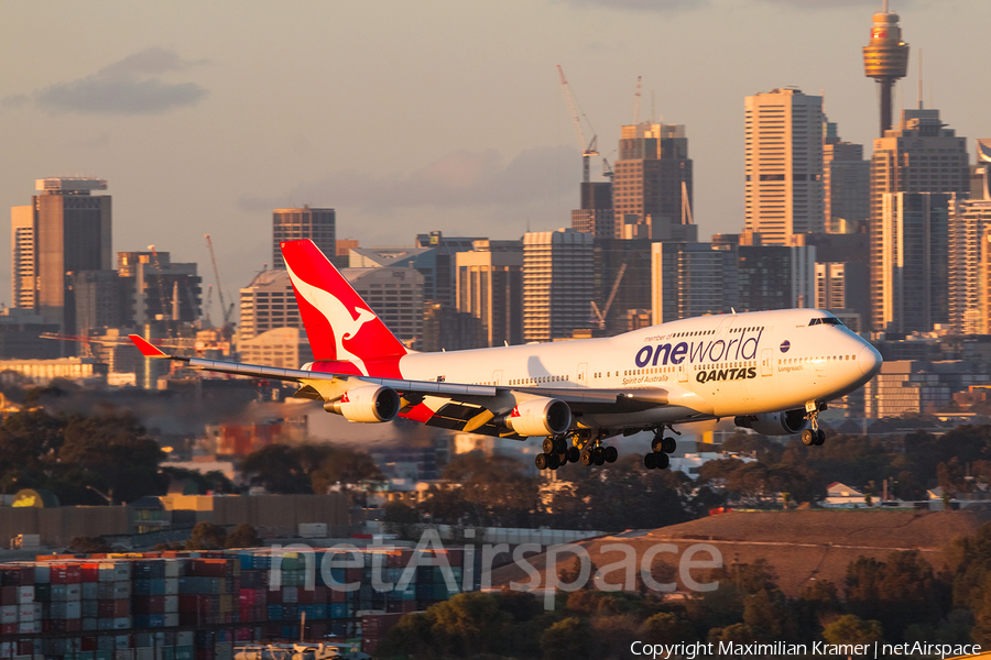 Qantas Boeing 747-438(ER) (VH-OEF) | Photo 389888