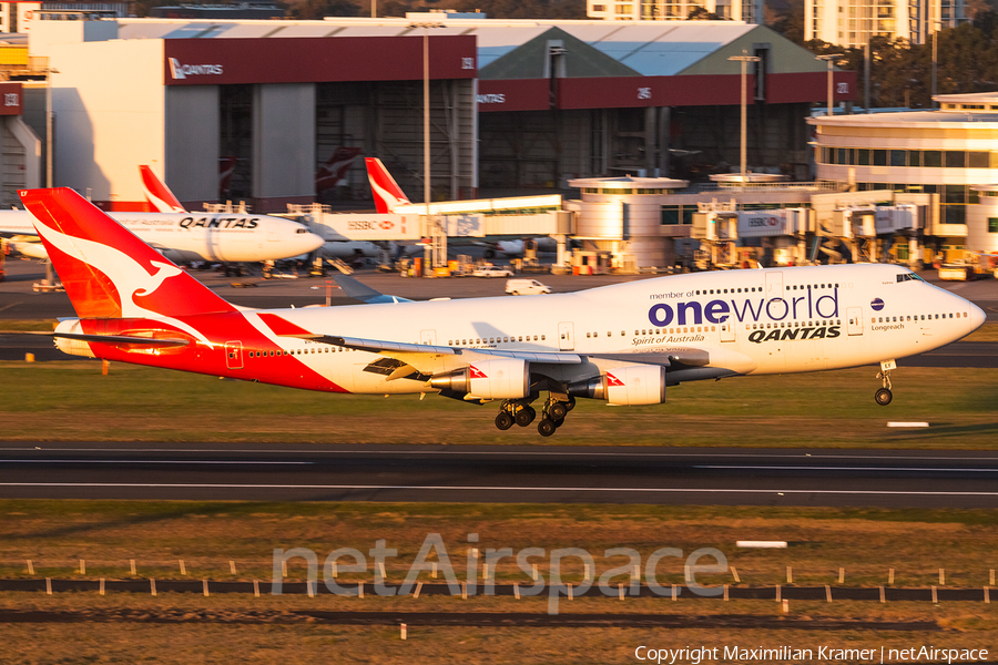 Qantas Boeing 747-438(ER) (VH-OEF) | Photo 389890