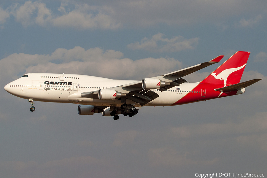 Qantas Boeing 747-438(ER) (VH-OEG) | Photo 205895