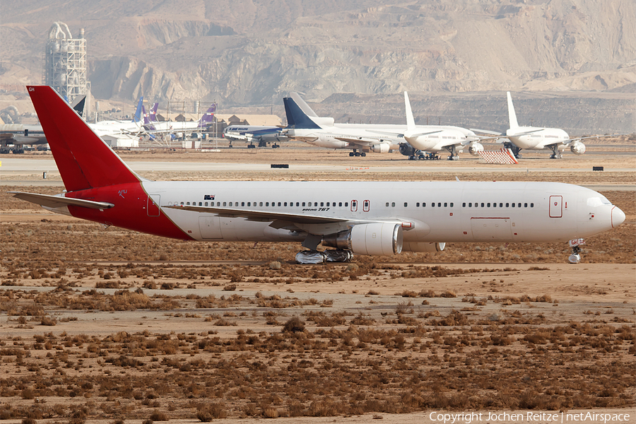 Qantas Boeing 767-338(ER) (VH-OGH) | Photo 97580