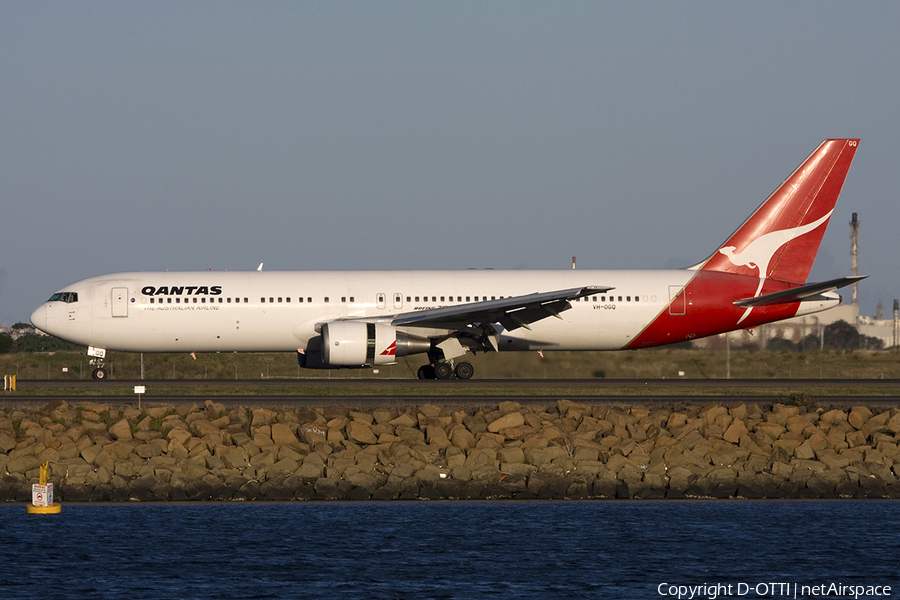 Qantas Boeing 767-338(ER) (VH-OGQ) | Photo 280551