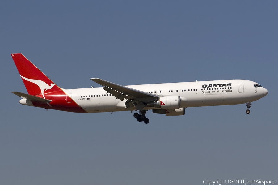 Qantas Boeing 767-338(ER) (VH-OGV) | Photo 283857