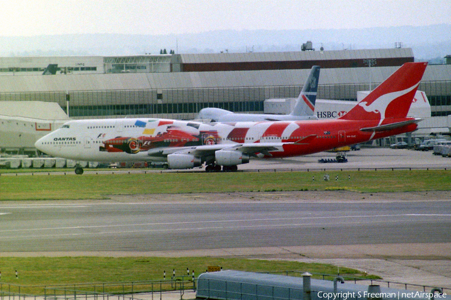 Qantas Boeing 747-438 (VH-OJC) | Photo 51956