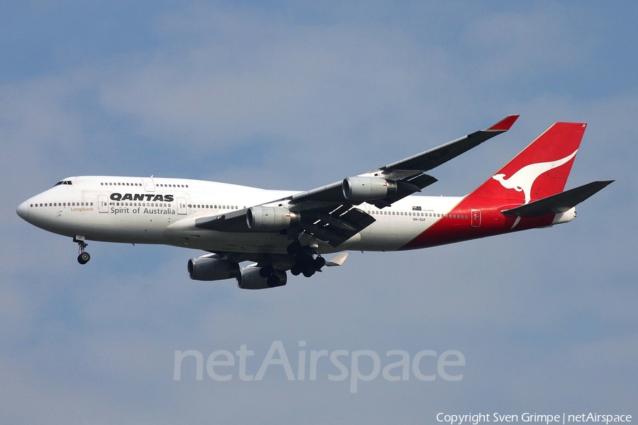 Qantas Boeing 747-438 (VH-OJF) | Photo 16954