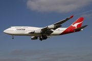 Qantas Boeing 747-438 (VH-OJG) at  London - Heathrow, United Kingdom