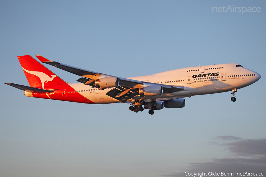 Qantas Boeing 747-438 (VH-OJG) | Photo 39411