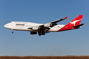 Qantas Boeing 747-438 (VH-OJI) at  Johannesburg - O.R.Tambo International, South Africa