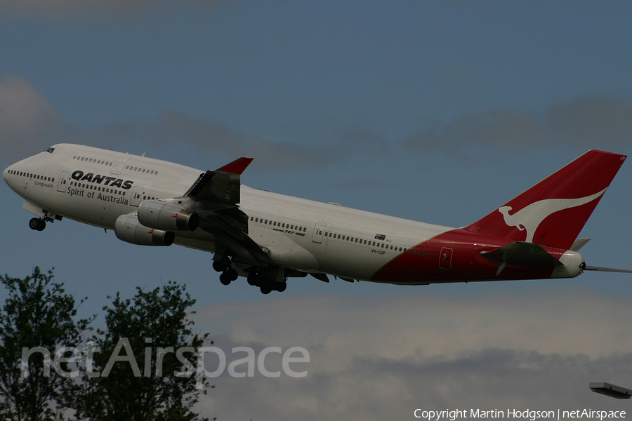 Qantas Boeing 747-438 (VH-OJP) | Photo 299523