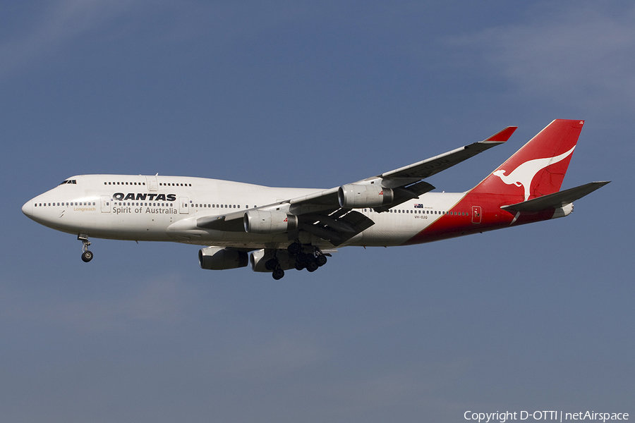 Qantas Boeing 747-438 (VH-OJQ) | Photo 278410