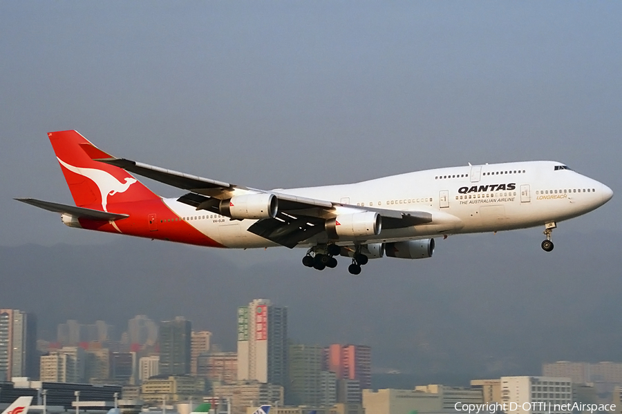 Qantas Boeing 747-438 (VH-OJR) | Photo 167115