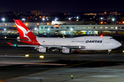 Qantas Boeing 747-438 (VH-OJS) at  New York - John F. Kennedy International, United States