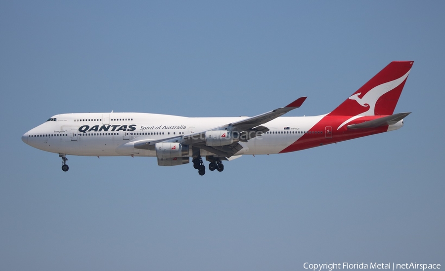 Qantas Boeing 747-438 (VH-OJS) | Photo 408043