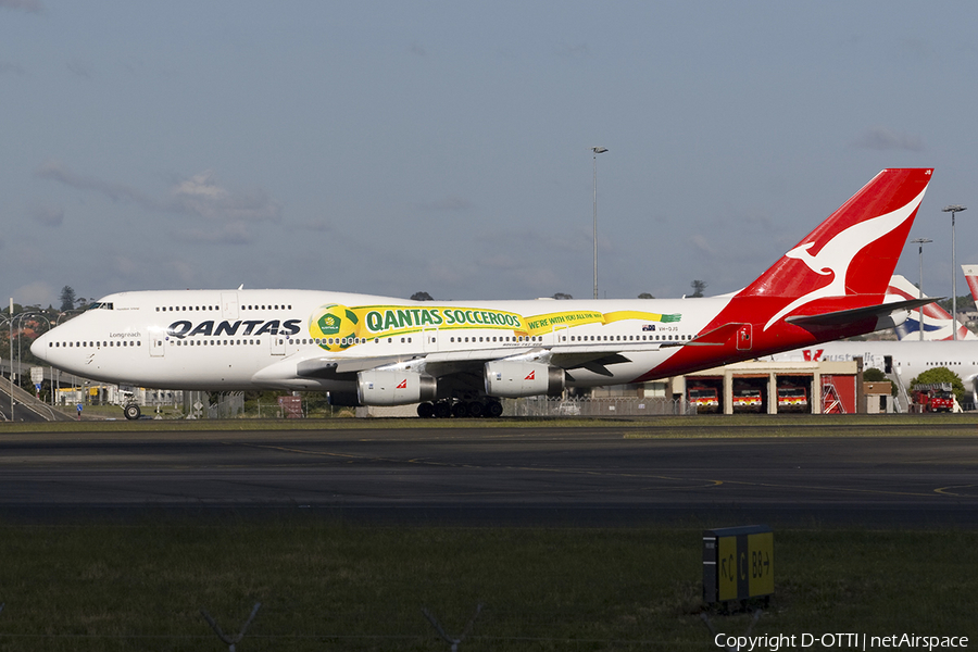 Qantas Boeing 747-438 (VH-OJS) | Photo 282747