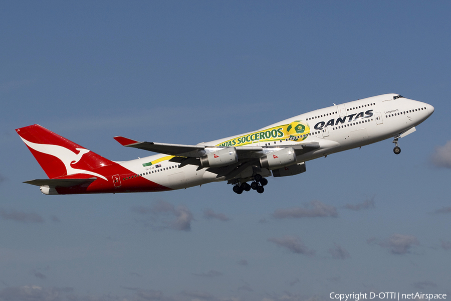 Qantas Boeing 747-438 (VH-OJS) | Photo 282774