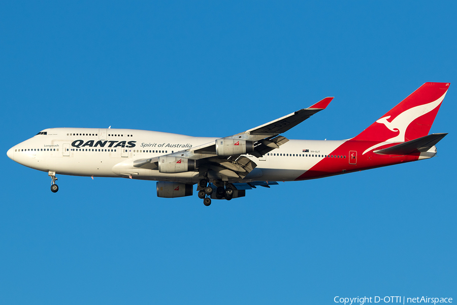 Qantas Boeing 747-438 (VH-OJT) | Photo 220601