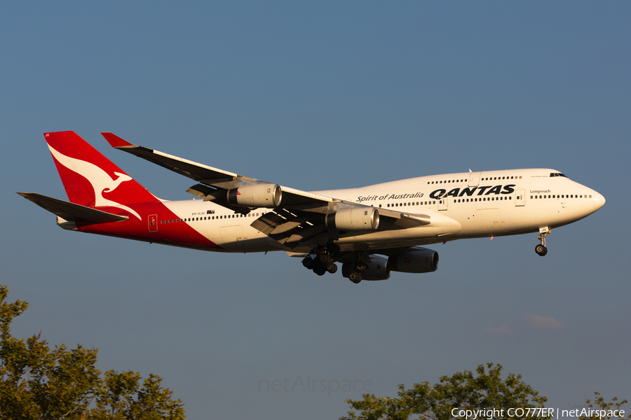 Qantas Boeing 747-438 (VH-OJU) | Photo 56773