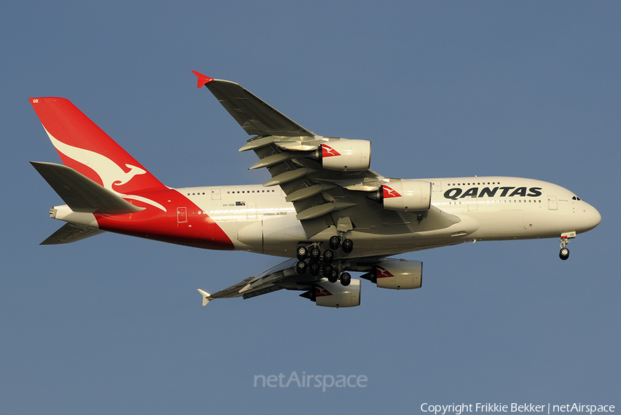 Qantas Airbus A380-842 (VH-OQB) | Photo 19273