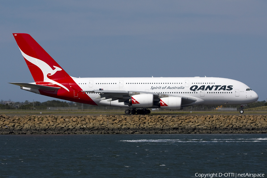 Qantas Airbus A380-842 (VH-OQB) | Photo 282803
