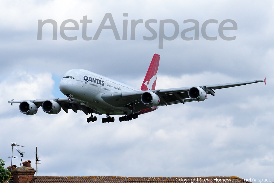 Qantas Airbus A380-842 (VH-OQC) | Photo 172689