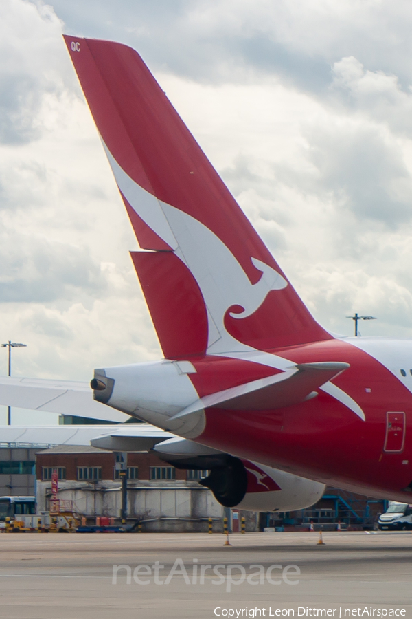 Qantas Airbus A380-842 (VH-OQC) | Photo 261744