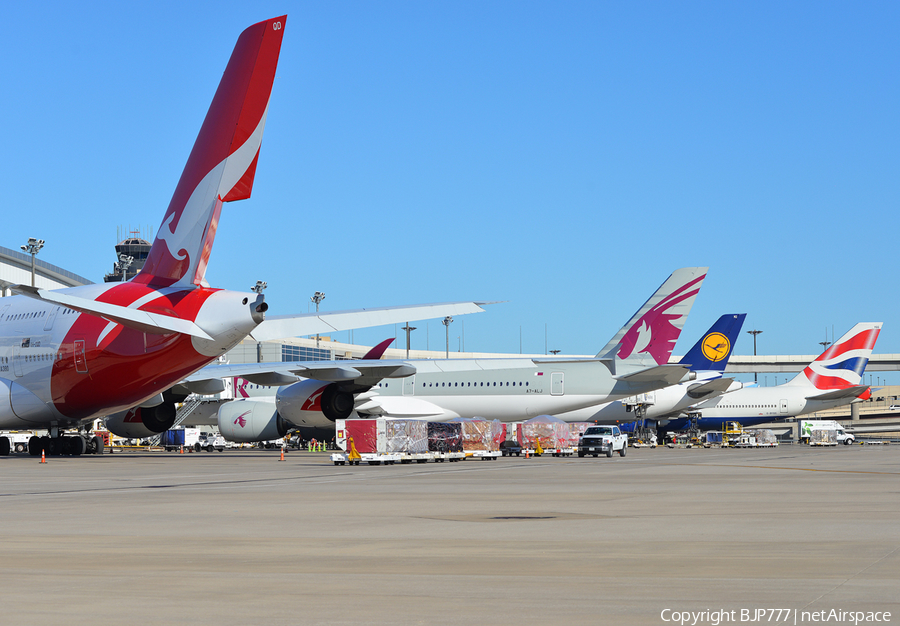 Qantas Airbus A380-842 (VH-OQD) | Photo 199513