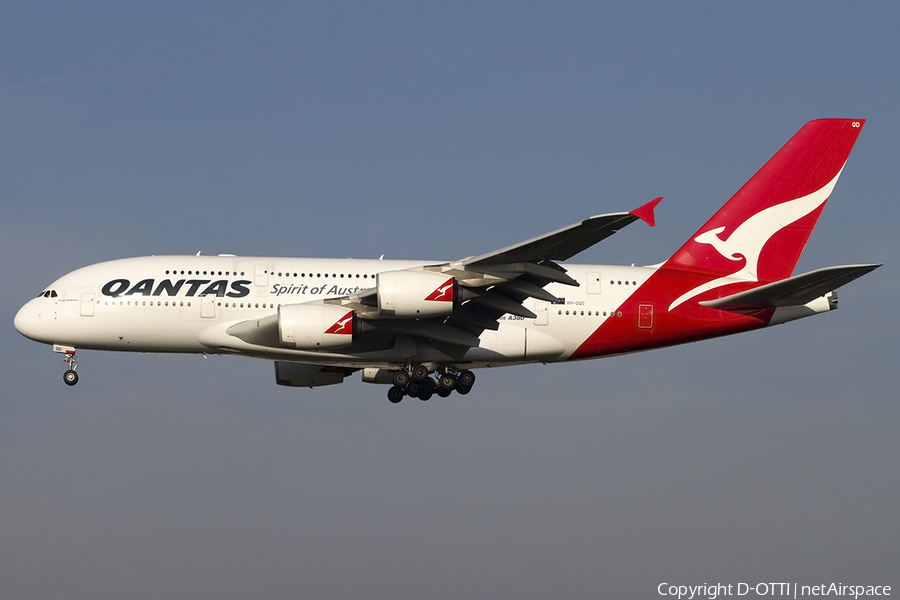 Qantas Airbus A380-842 (VH-OQD) | Photo 473593