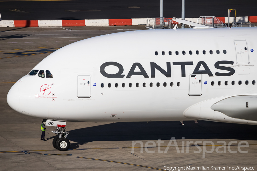 Qantas Airbus A380-842 (VH-OQD) | Photo 390495