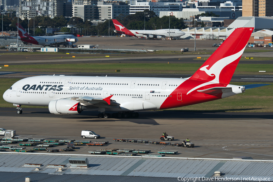 Qantas Airbus A380-842 (VH-OQD) | Photo 57605