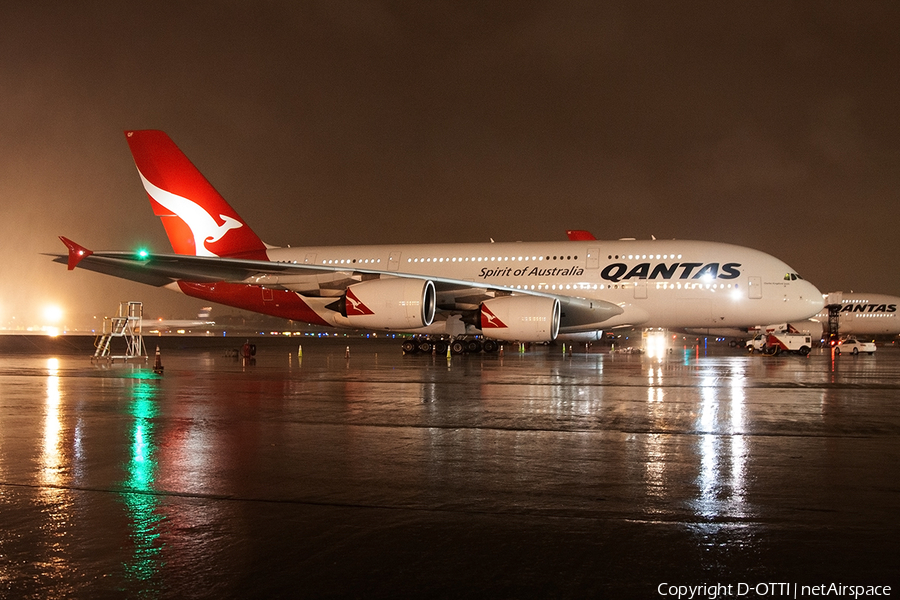 Qantas Airbus A380-842 (VH-OQF) | Photo 333130