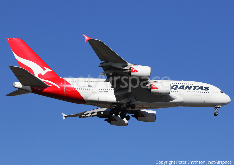 Qantas Airbus A380-842 (VH-OQI) | Photo 222882