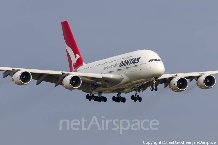 Qantas Airbus A380-842 (VH-OQJ) | Photo 186849