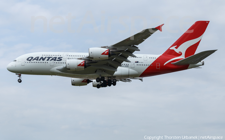 Qantas Airbus A380-842 (VH-OQJ) | Photo 354653