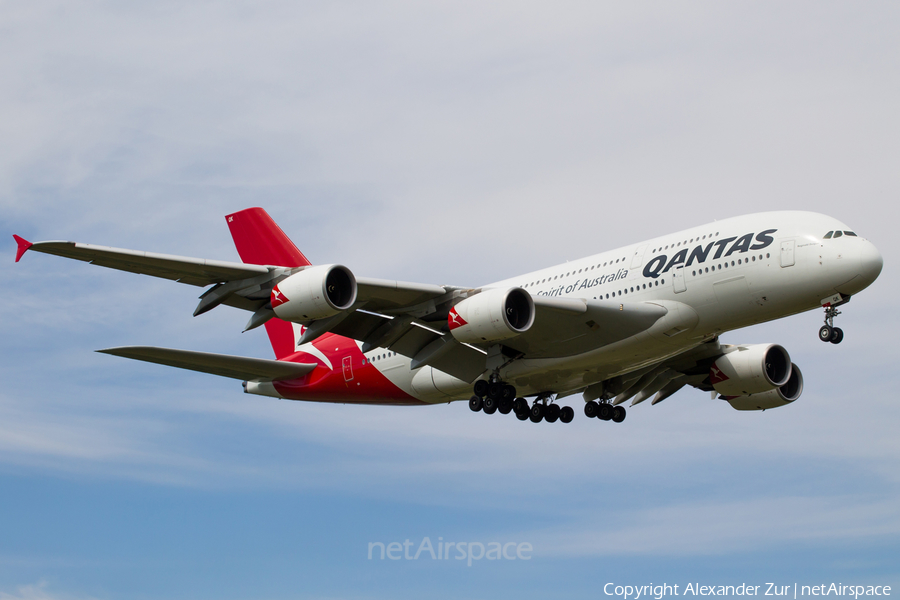 Qantas Airbus A380-842 (VH-OQK) | Photo 103460