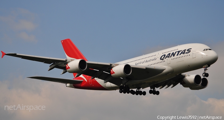 Qantas Airbus A380-842 (VH-OQK) | Photo 55734