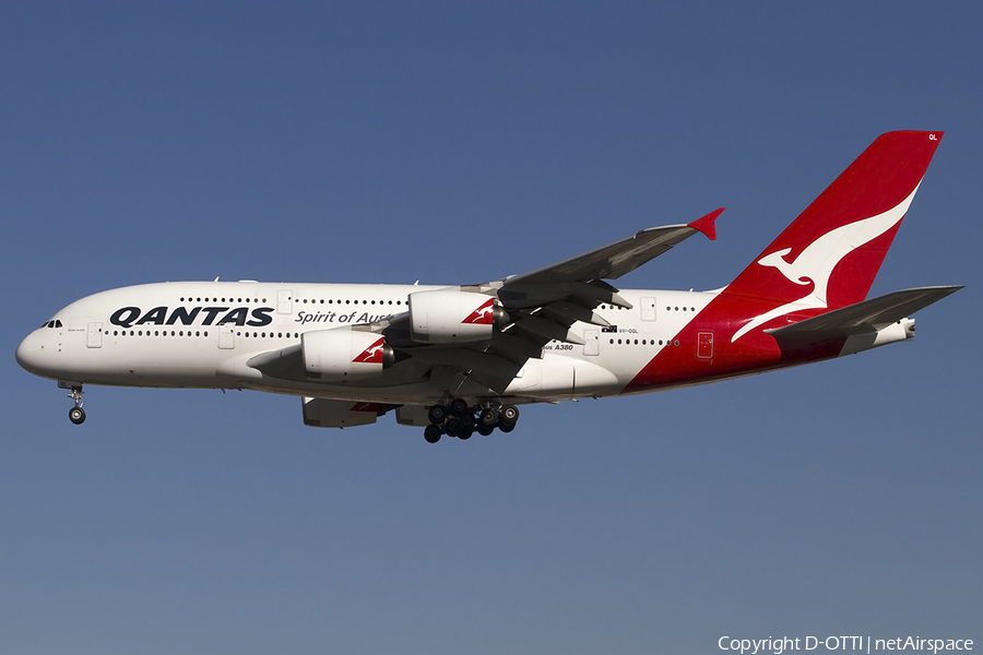 Qantas Airbus A380-842 (VH-OQL) | Photo 467448