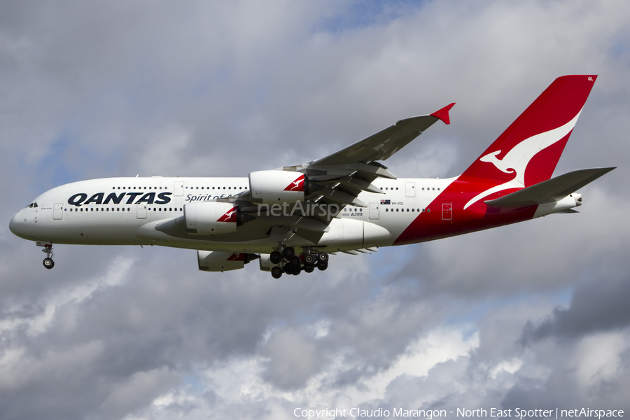 Qantas Airbus A380-842 (VH-OQL) | Photo 98611