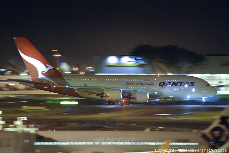 Qantas Airbus A380-842 (VH-OQL) | Photo 15630