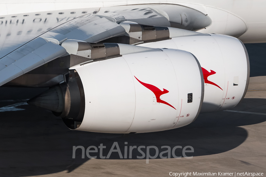 Qantas Airbus A380-842 (VH-OQL) | Photo 390623