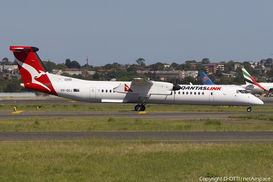 QantasLink (Sunstate Airlines) Bombardier DHC-8-402Q (VH-QOJ) | Photo 282788