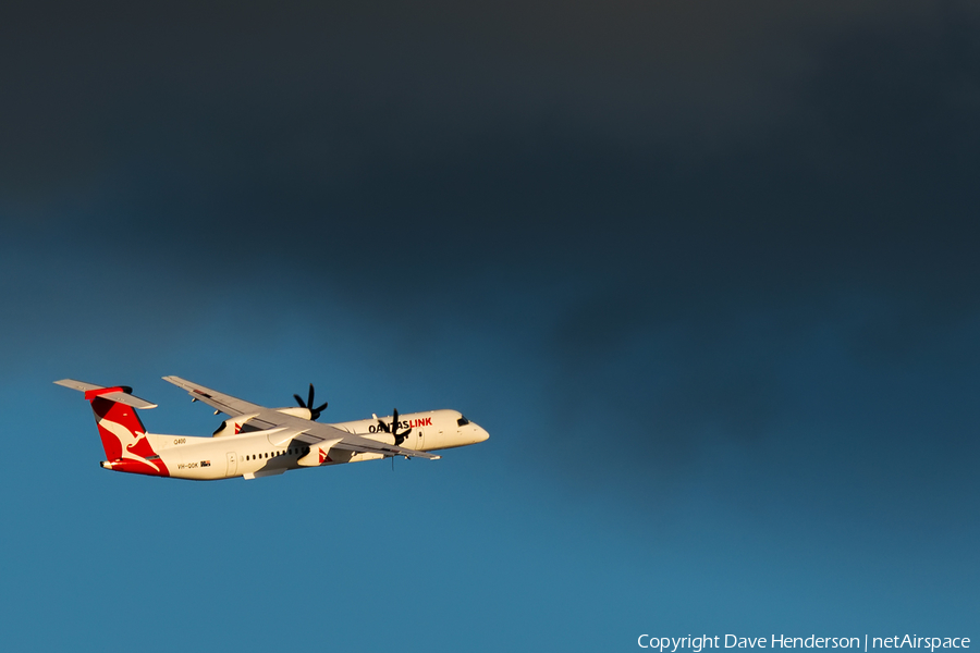 QantasLink (Sunstate Airlines) Bombardier DHC-8-402Q (VH-QOK) | Photo 75853