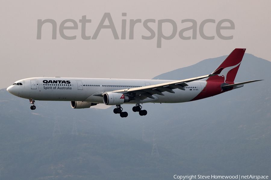 Qantas Airbus A330-301 (VH-QPA) | Photo 147203