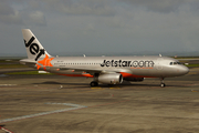 Jetstar Airways Airbus A320-232 (VH-VFF) at  Auckland - International, New Zealand