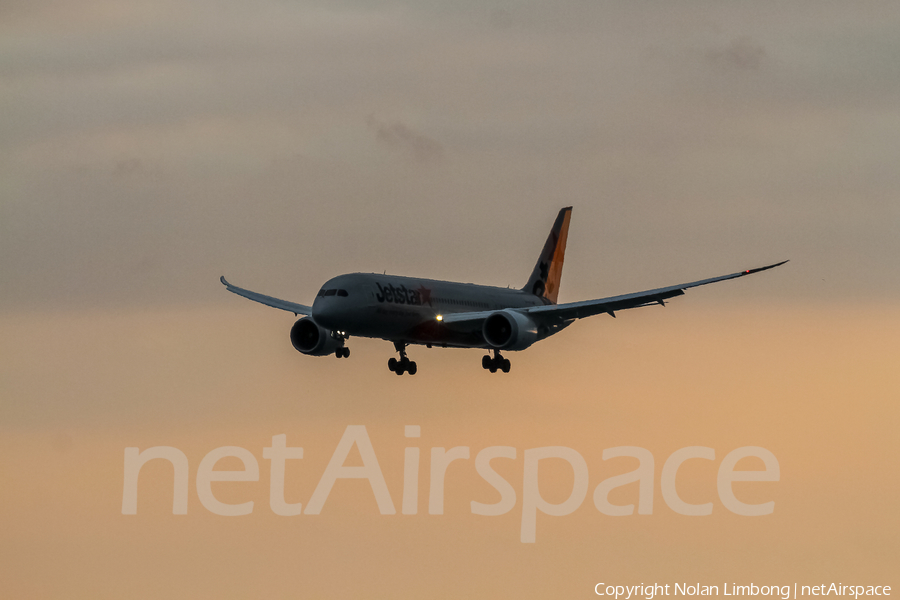 Jetstar Airways Boeing 787-8 Dreamliner (VH-VKA) | Photo 403136