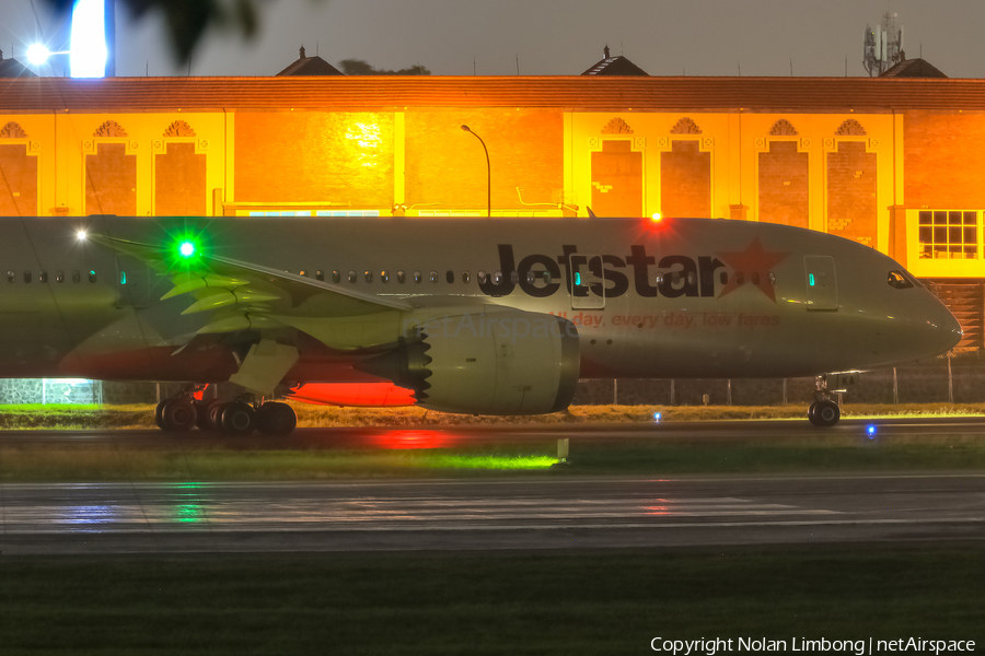 Jetstar Airways Boeing 787-8 Dreamliner (VH-VKA) | Photo 487397